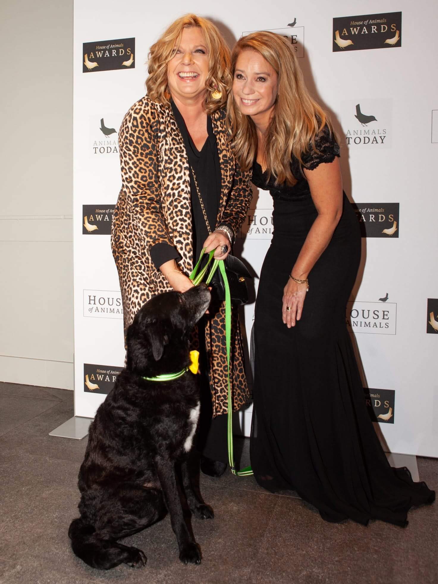 Loretta Schrijver en Karen Soeters